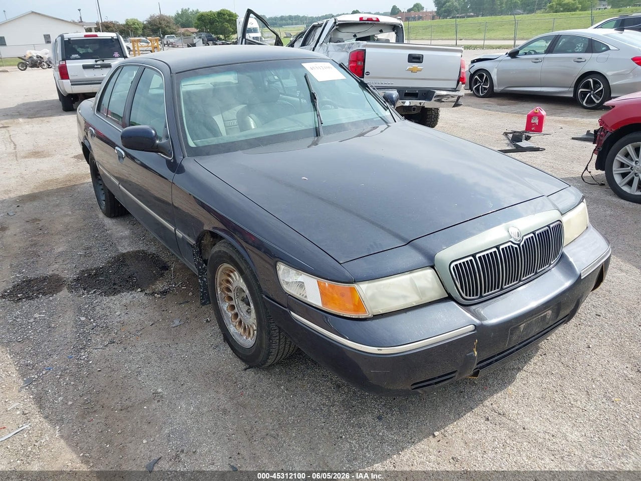 2MEFM75W7XX****** · 1999 MERCURY GRAND MARQUIS LS