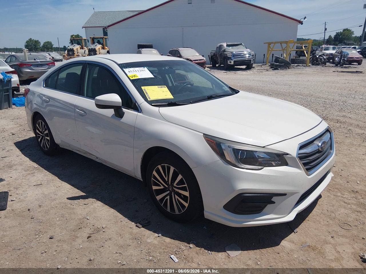 4S3BNAC62J3****** · 2018 SUBARU LEGACY 2.5I PREMIUM