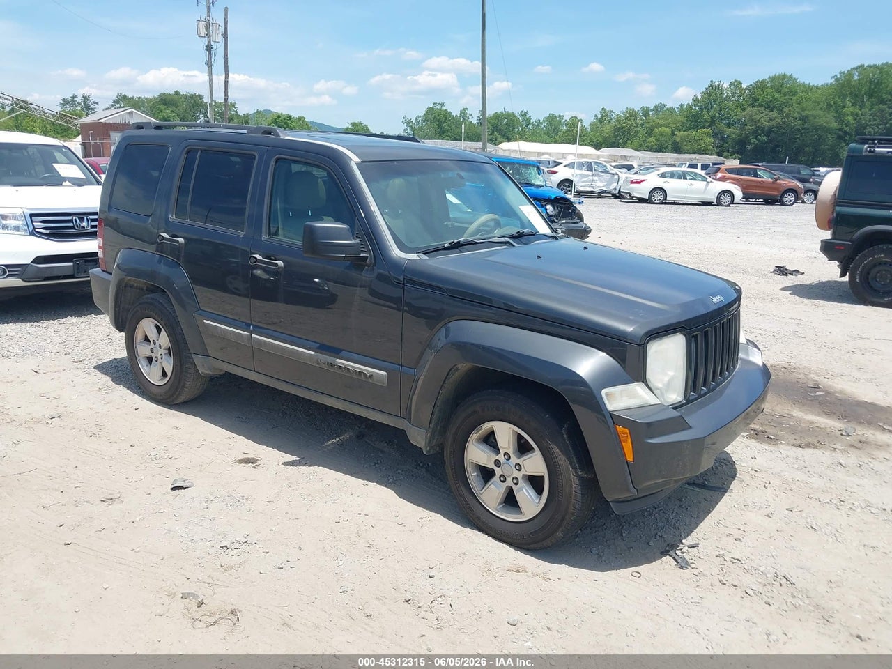 1J4PN2GK2BW****** · 2011 JEEP LIBERTY SPORT