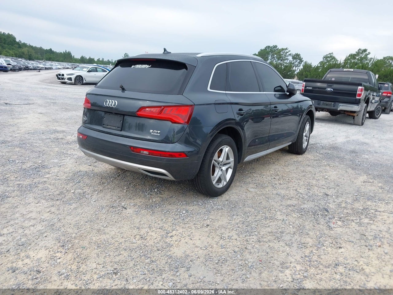 2018 AUDI Q5 2.0T PREMIUM/2.0T TECH PREMIUM · 4/11
