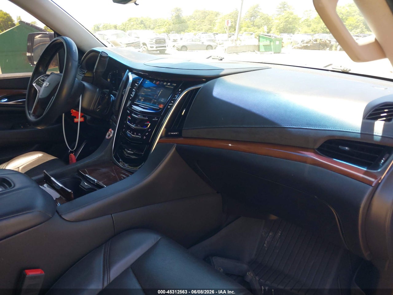 2019 CADILLAC ESCALADE ESV LUXURY · 5/11
