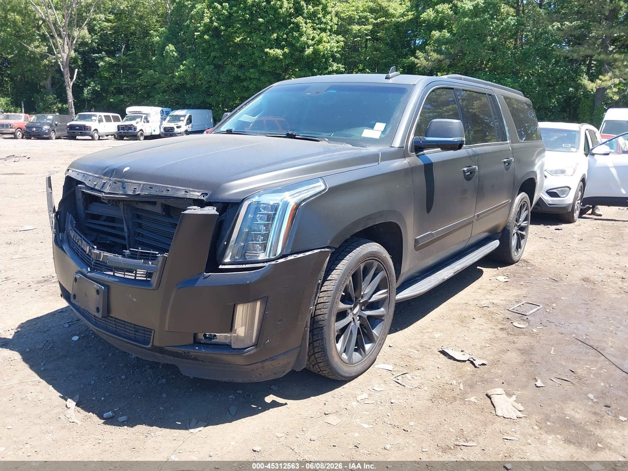 2019 CADILLAC ESCALADE ESV LUXURY · 2/11