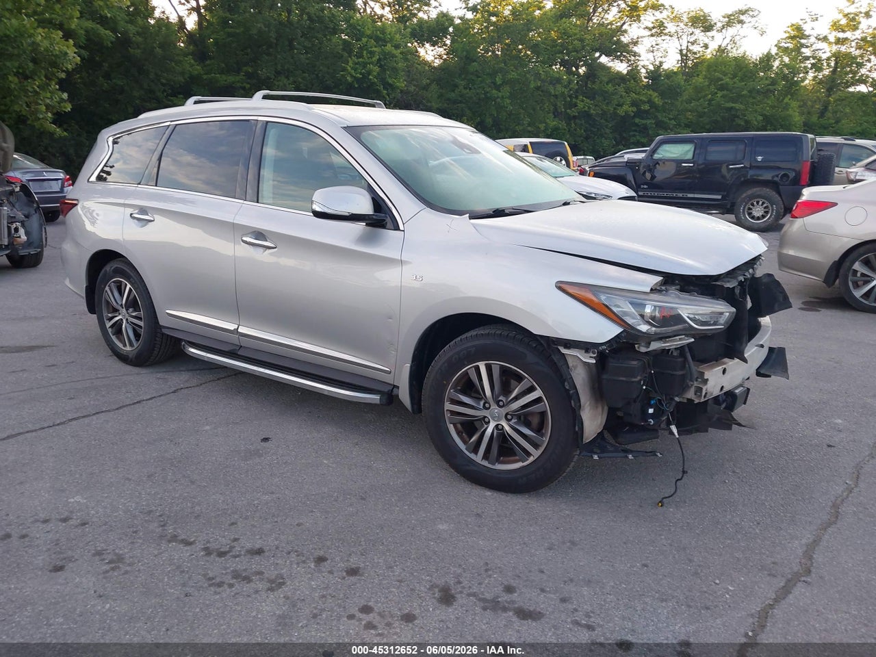5N1DL0MM5KC****** · 2019 INFINITI QX60 LUXE