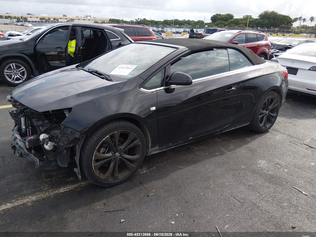 2019 BUICK CASCADA PREMIUM · 2/11