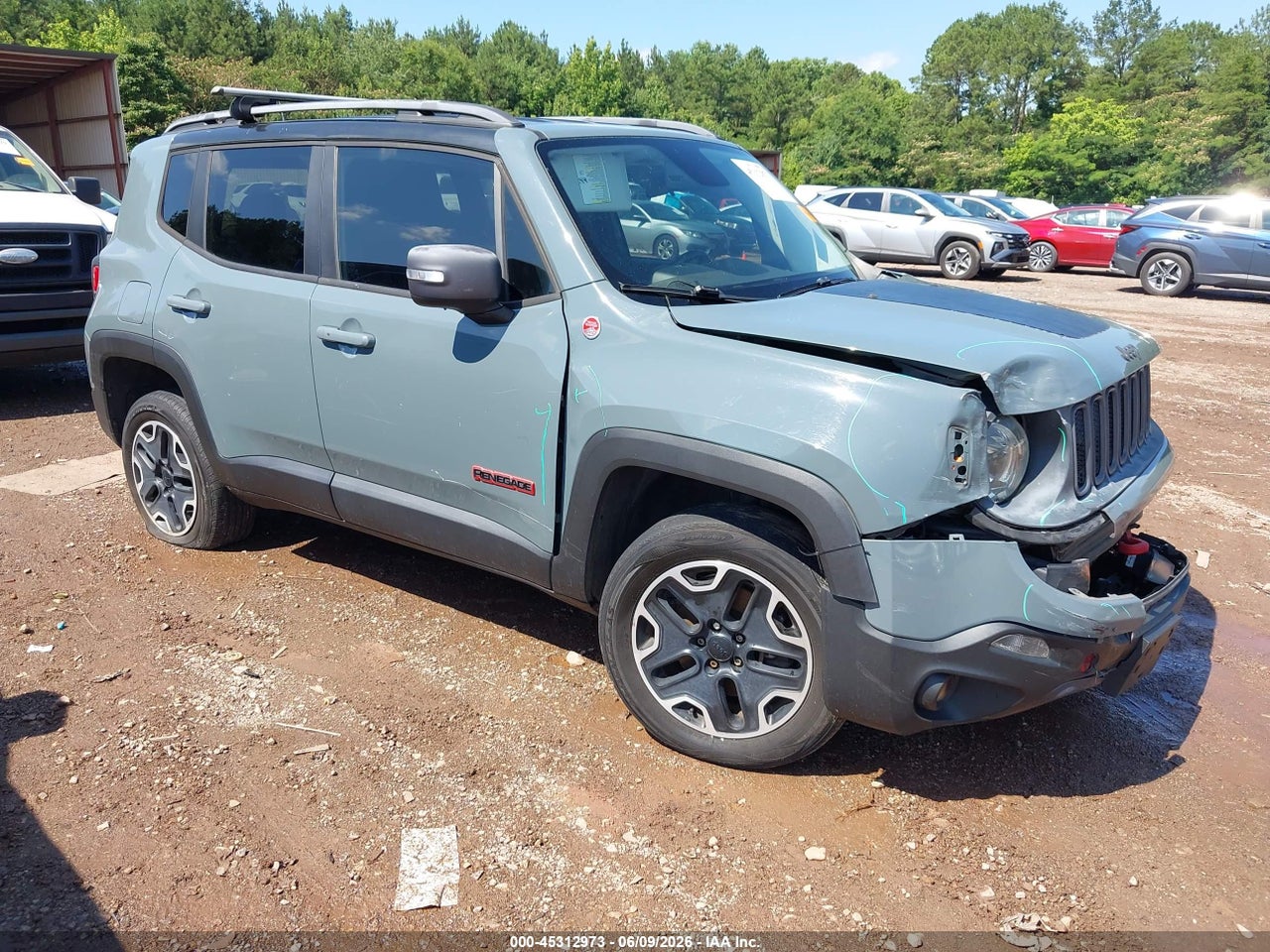 ZACCJBCT0FP****** · 2015 JEEP RENEGADE TRAILHAWK