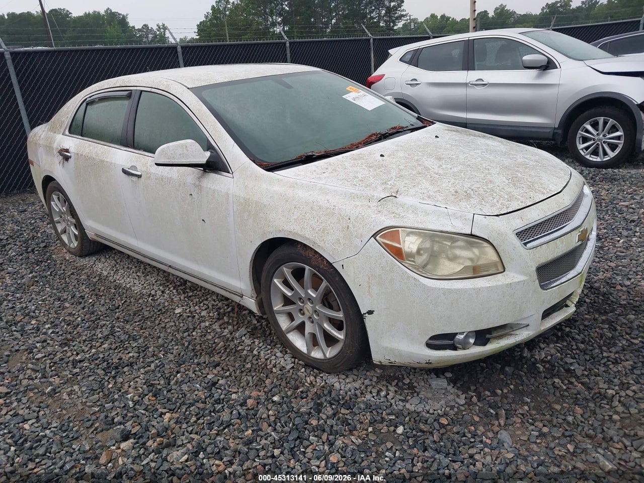 1G1ZE5E15BF****** · 2011 CHEVROLET MALIBU LTZ