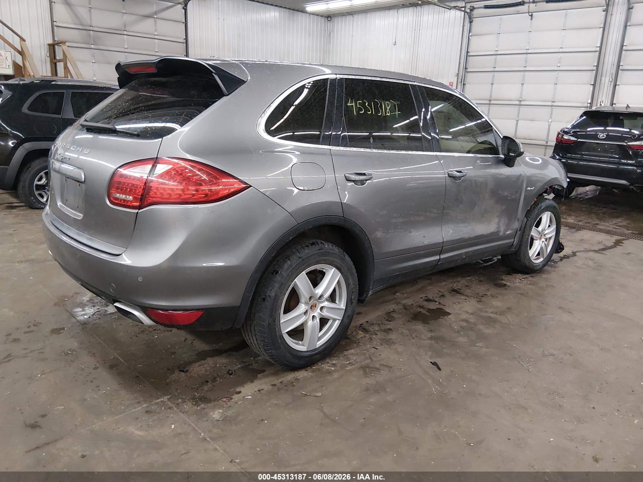 2013 PORSCHE CAYENNE DIESEL · 4/11