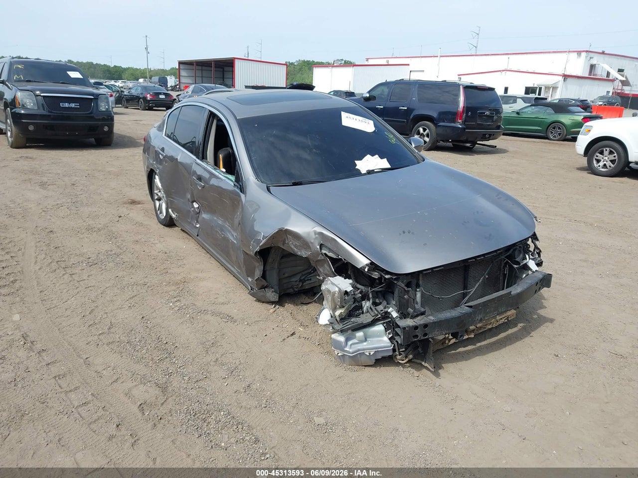 JNKCV61E99M****** · 2009 INFINITI G37 JOURNEY