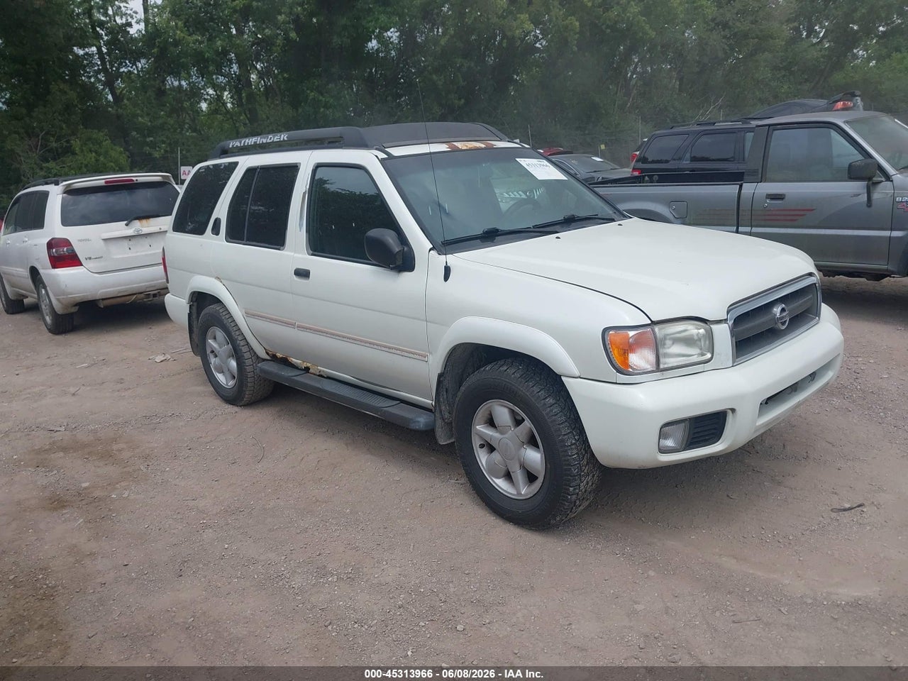 JN8DR09Y02W****** · 2002 NISSAN PATHFINDER SE