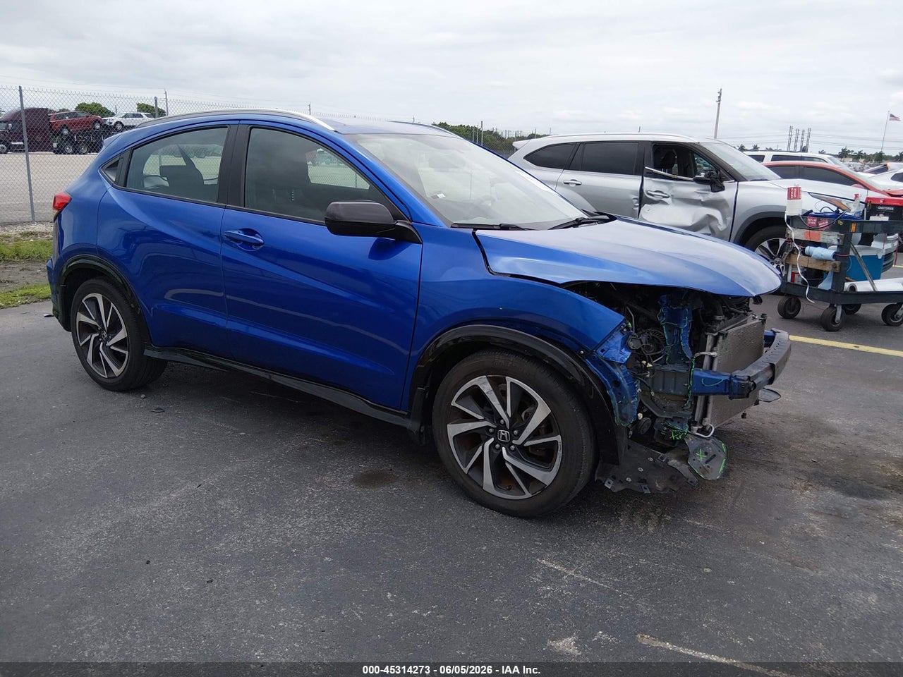 3CZRU5H19LM****** · 2020 HONDA HR-V 2WD SPORT