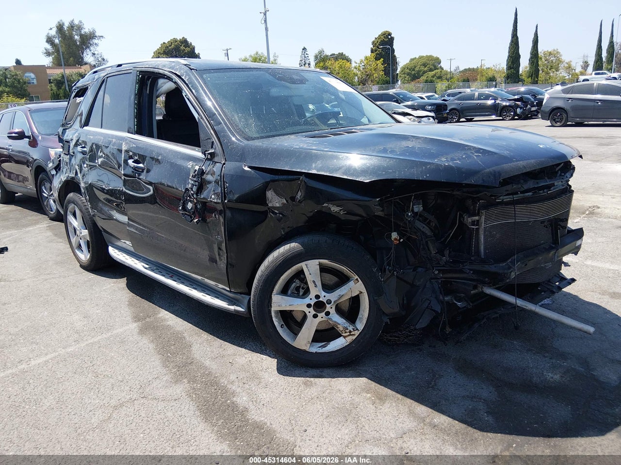 4JGDA5JB7GA****** · 2016 MERCEDES-BENZ GLE 350