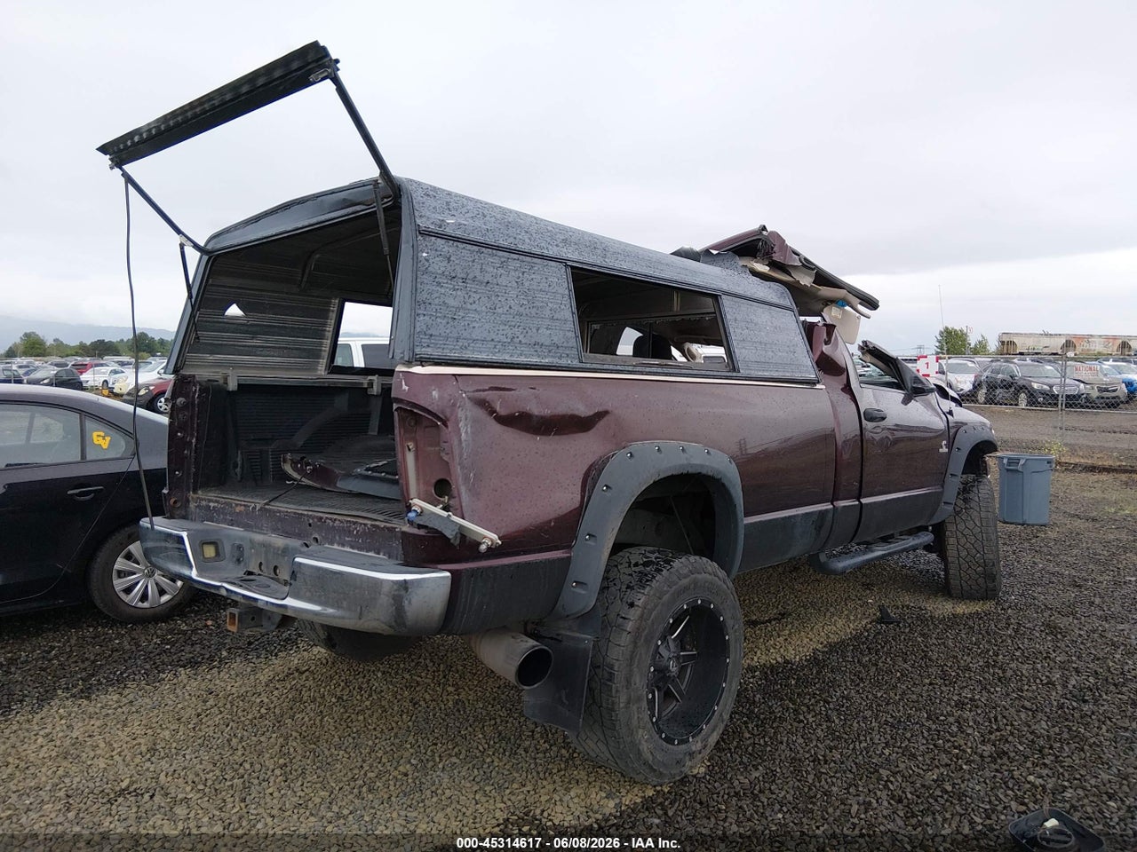 2004 DODGE RAM 2500 SLT/LARAMIE · 4/11