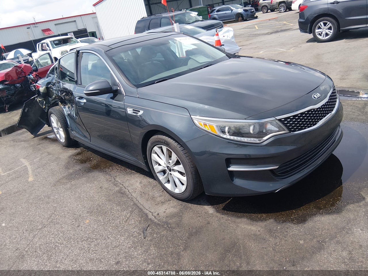5XXGU4L34GG****** · 2016 KIA OPTIMA EX