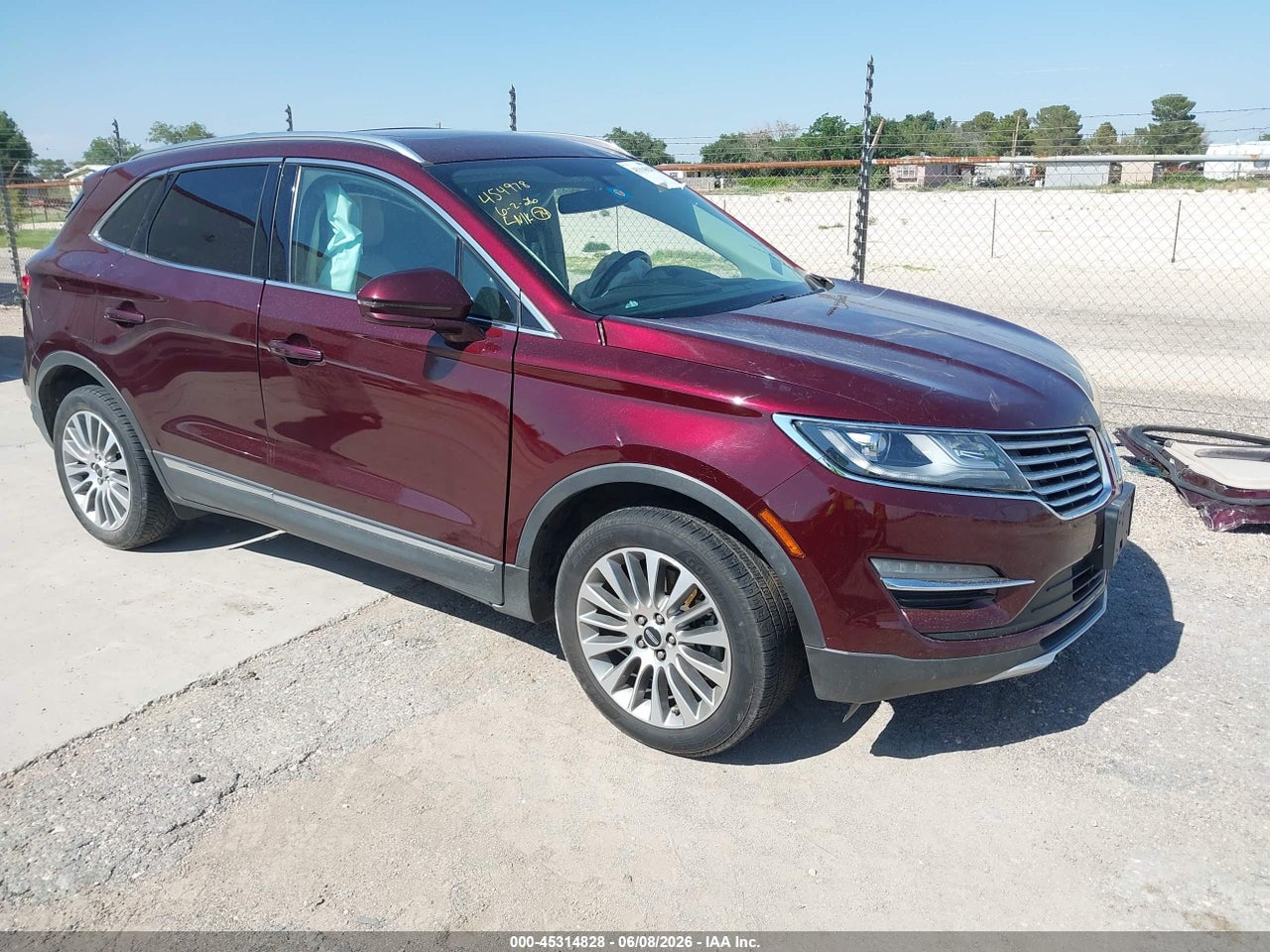 5LMCJ3C94HU****** · 2017 LINCOLN MKC RESERVE
