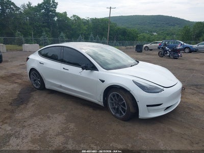 5YJ3E1EA7MF****** · 2021 TESLA MODEL 3 STANDARD RANGE PLUS REAR-WHEEL DRIVE