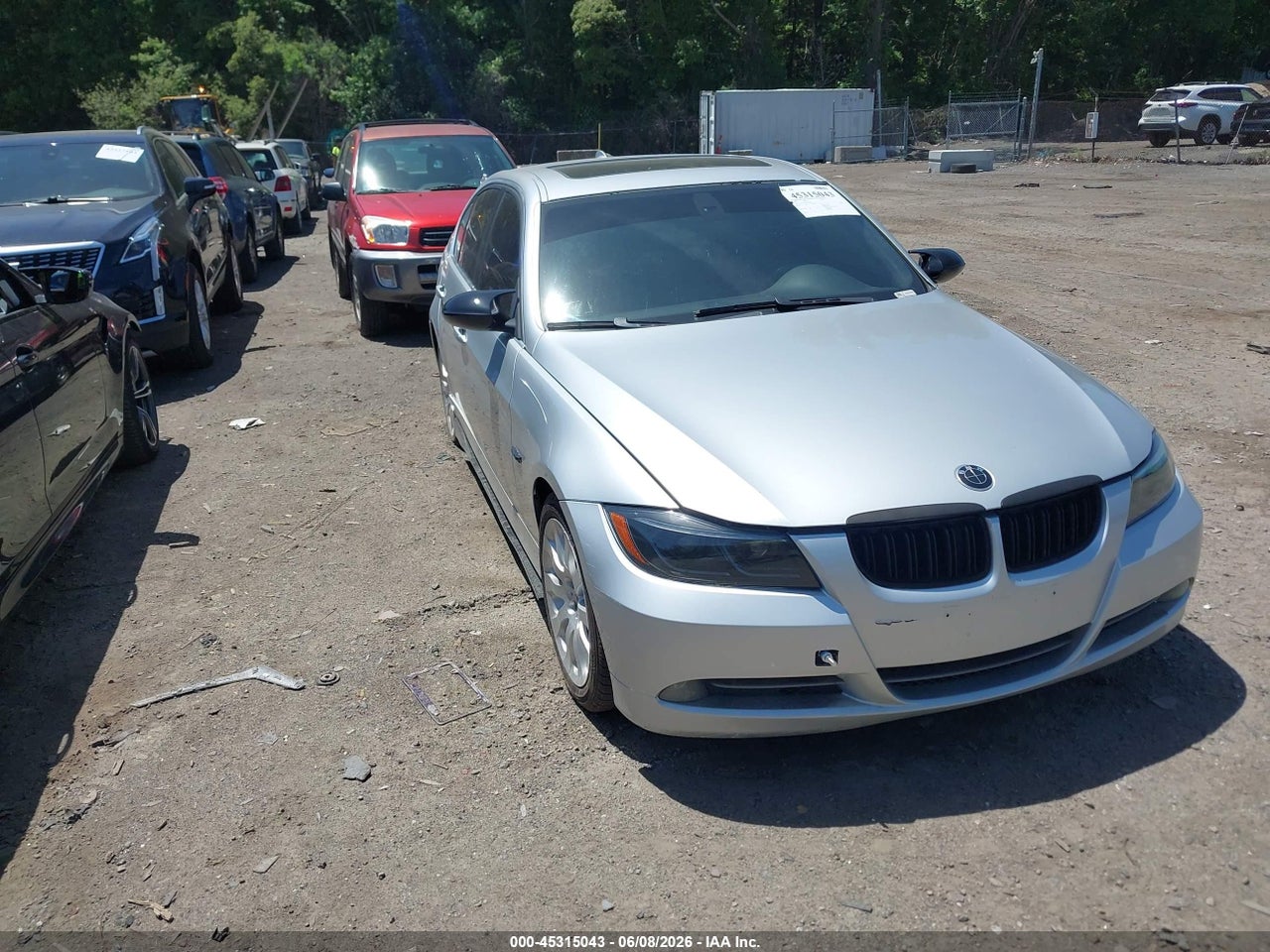 WBAVB33536K****** · 2006 BMW 330I