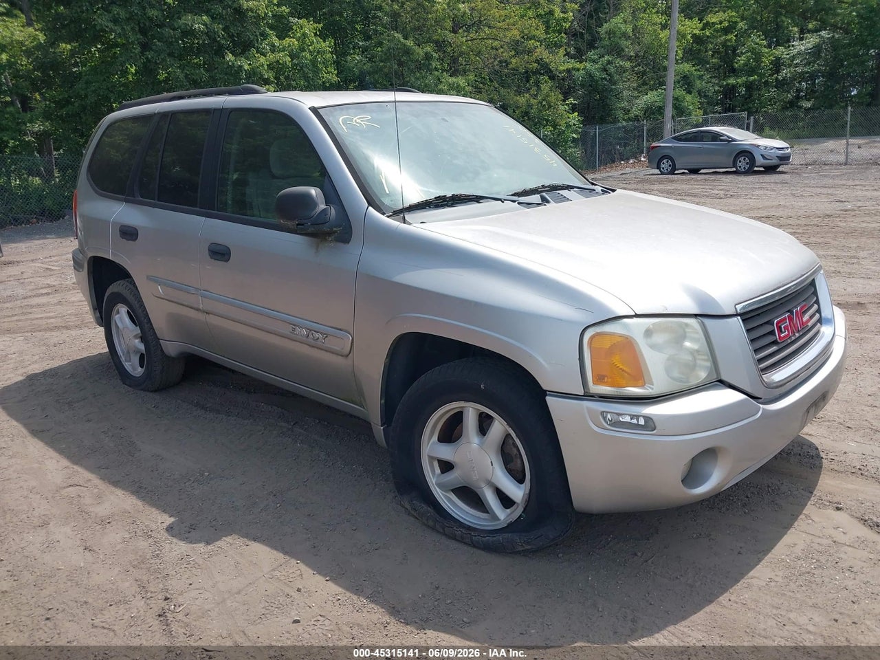 1GKDT13S442****** · 2004 GMC ENVOY SLE