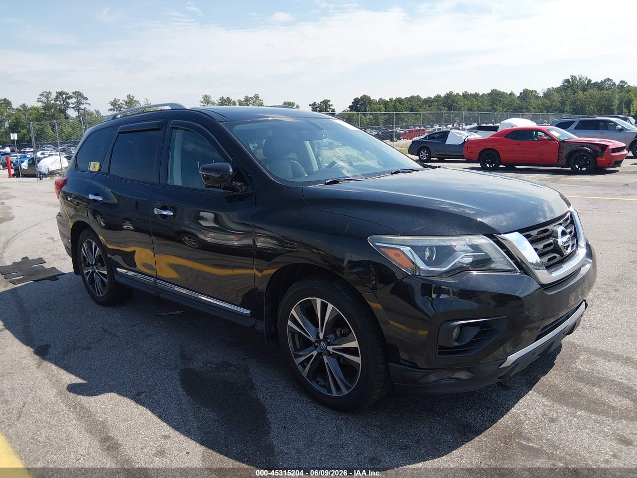 5N1DR2MM1HC****** · 2017 NISSAN PATHFINDER PLATINUM