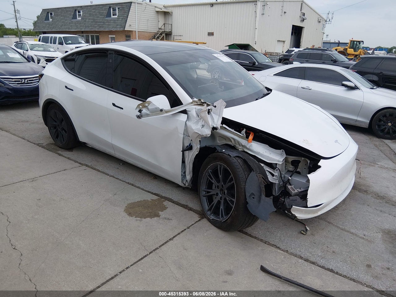 7SAYGDEE2SF****** · 2025 TESLA MODEL Y LONG RANGE DUAL MOTOR ALL-WHEEL DRIVE