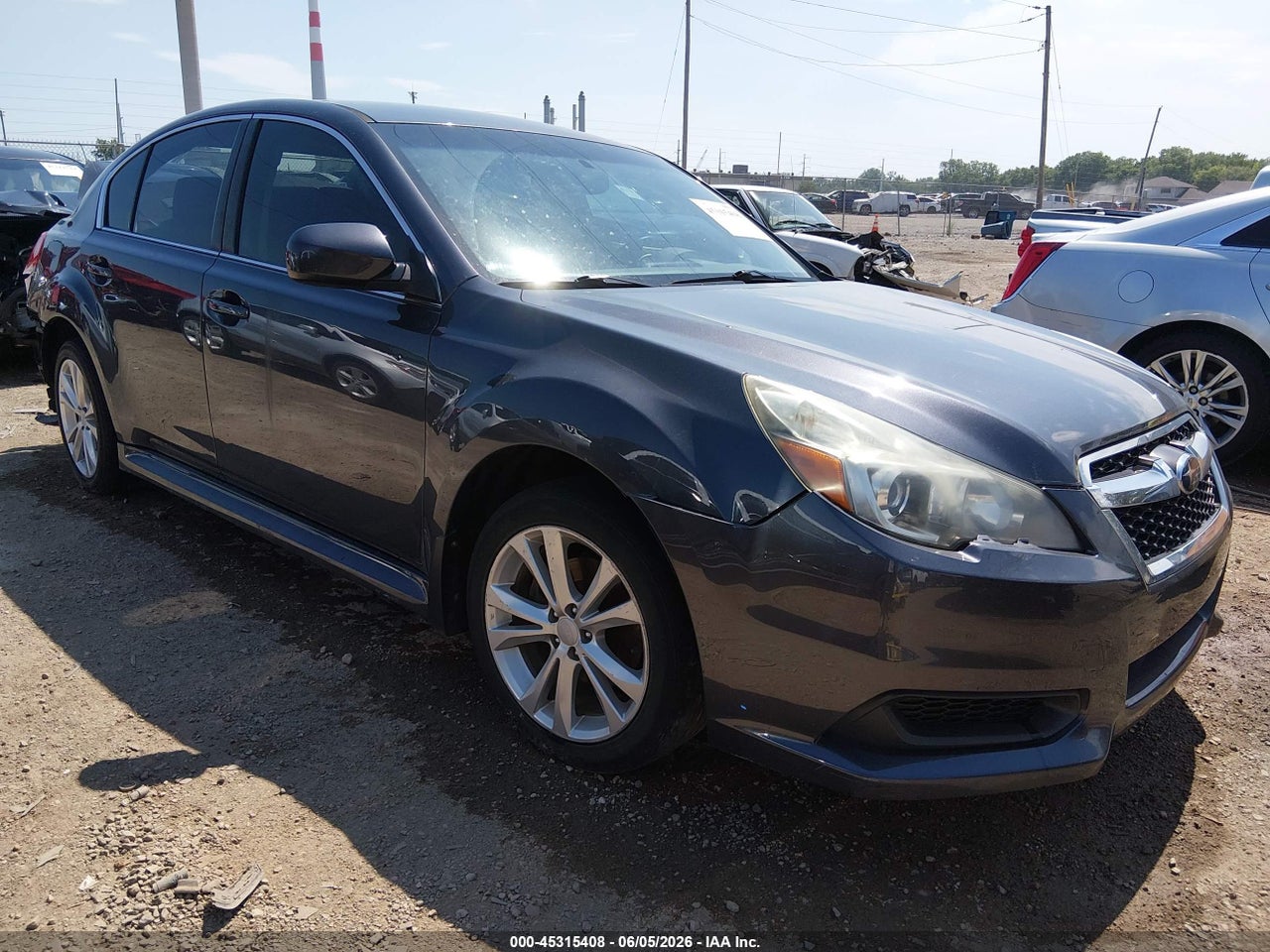 4S3BMBC66D3****** · 2013 SUBARU LEGACY 2.5I PREMIUM