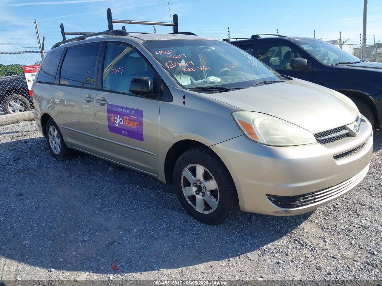 5TDZA23C85S****** · 2005 TOYOTA SIENNA LE
