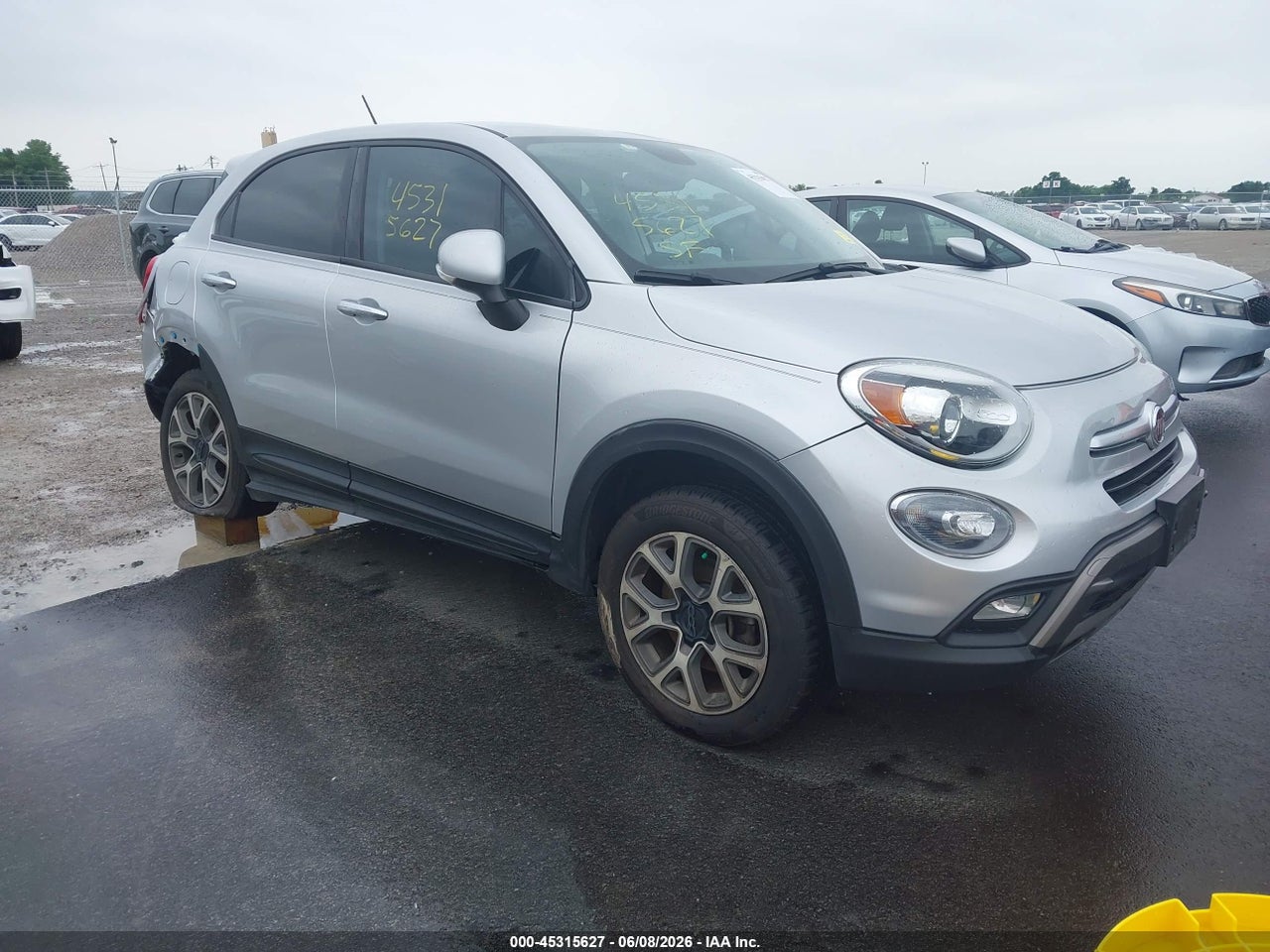 ZFBCFYCT4GP****** · 2016 FIAT 500X TREKKING