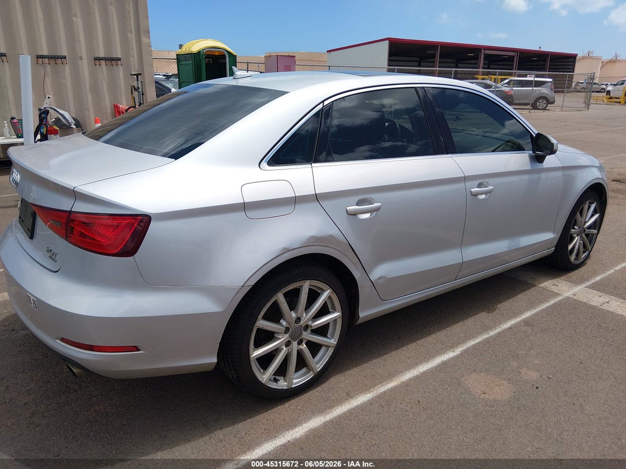 2015 AUDI A3 2.0T PREMIUM · 6/11