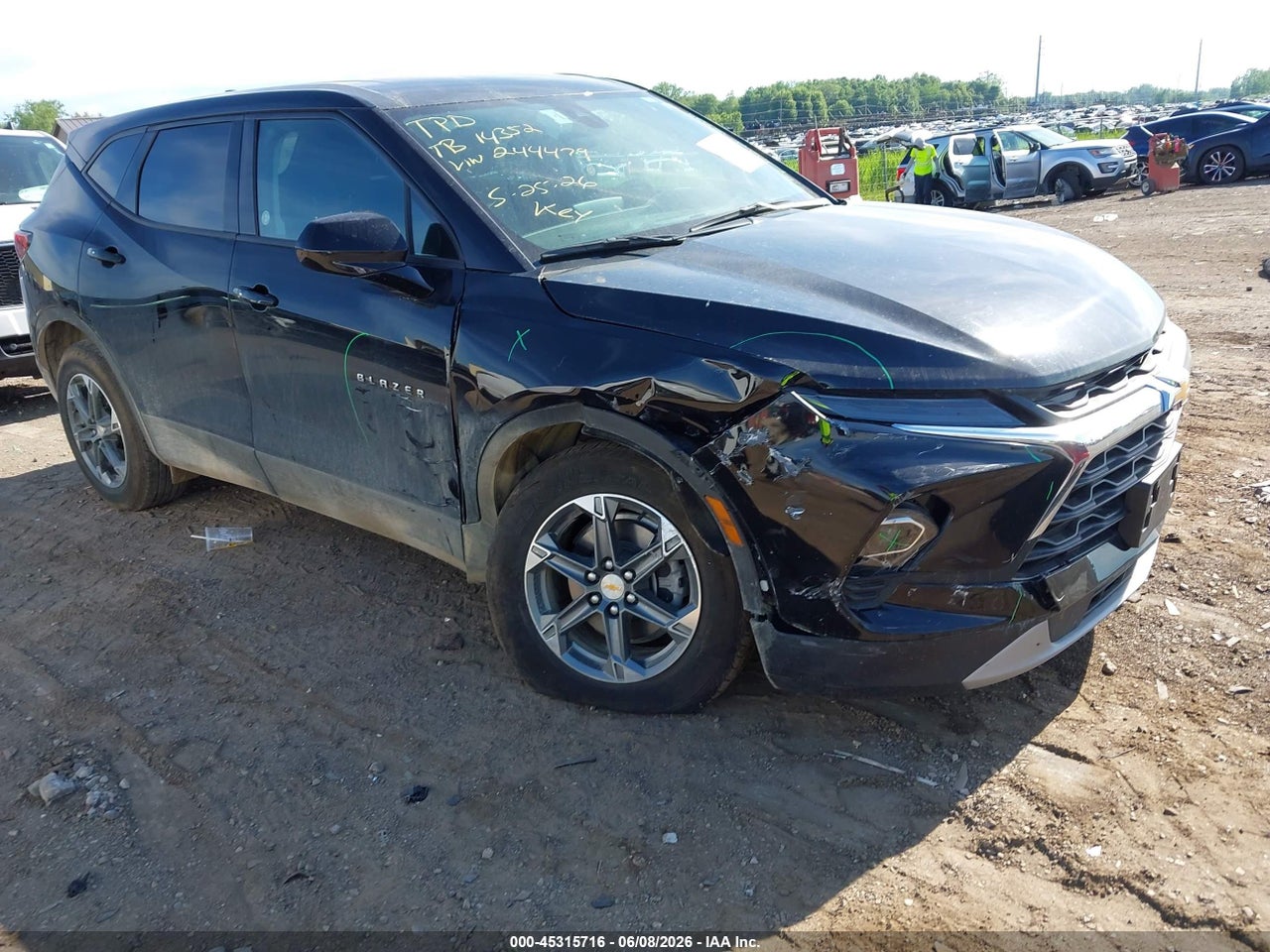 3GNKBHR49SS****** · 2025 CHEVROLET BLAZER AWD 2LT