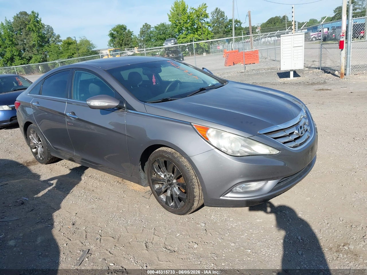 5NPEC4AB1BH****** · 2011 HYUNDAI SONATA LIMITED 2.0T