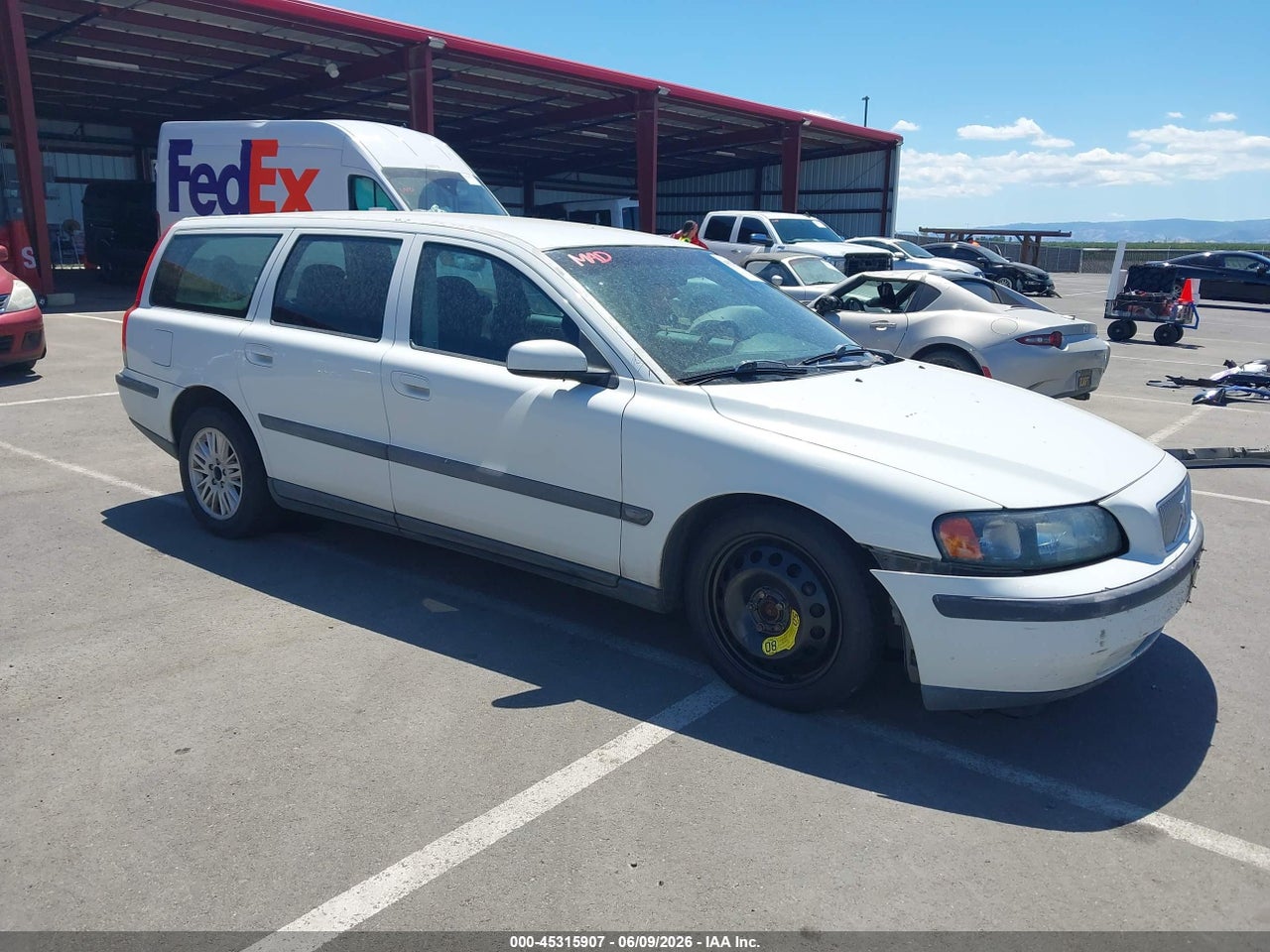 YV1SW64A142****** · 2004 VOLVO V70 2.4
