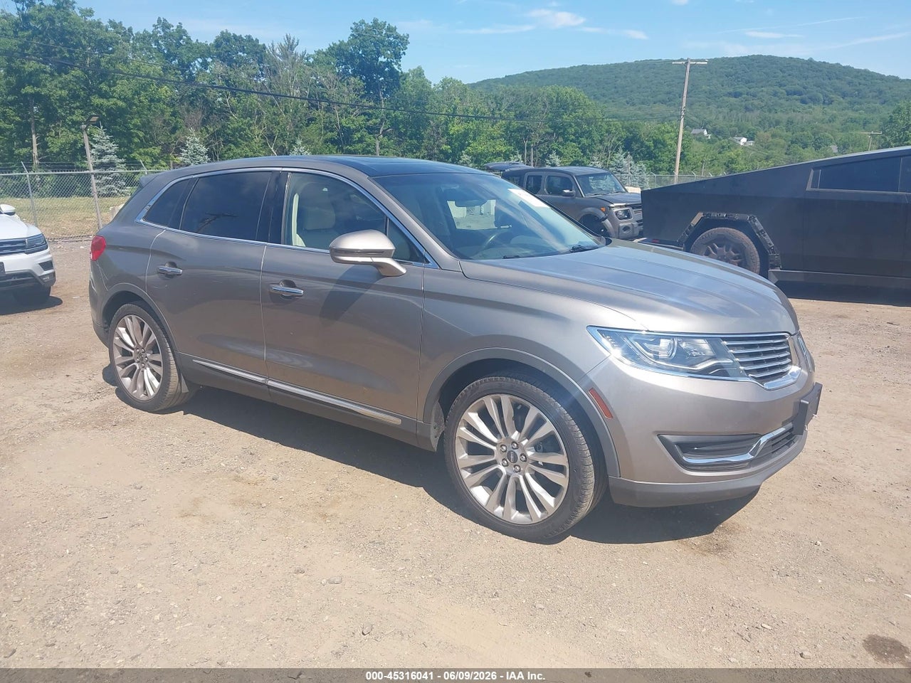 2LMPJ8LR6GB****** · 2016 LINCOLN MKX RESERVE