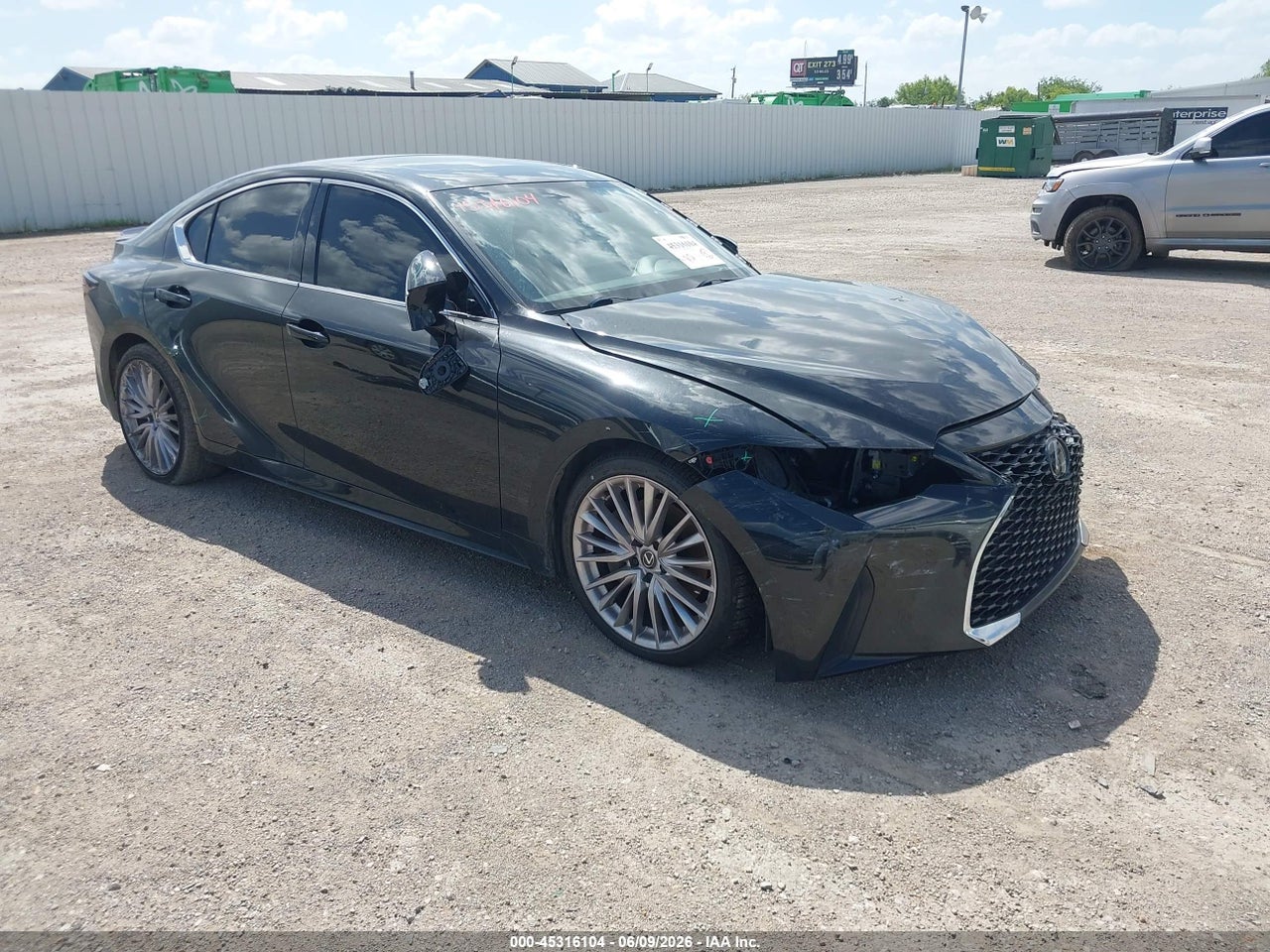 JTHDA1D25R5****** · 2024 LEXUS IS 300