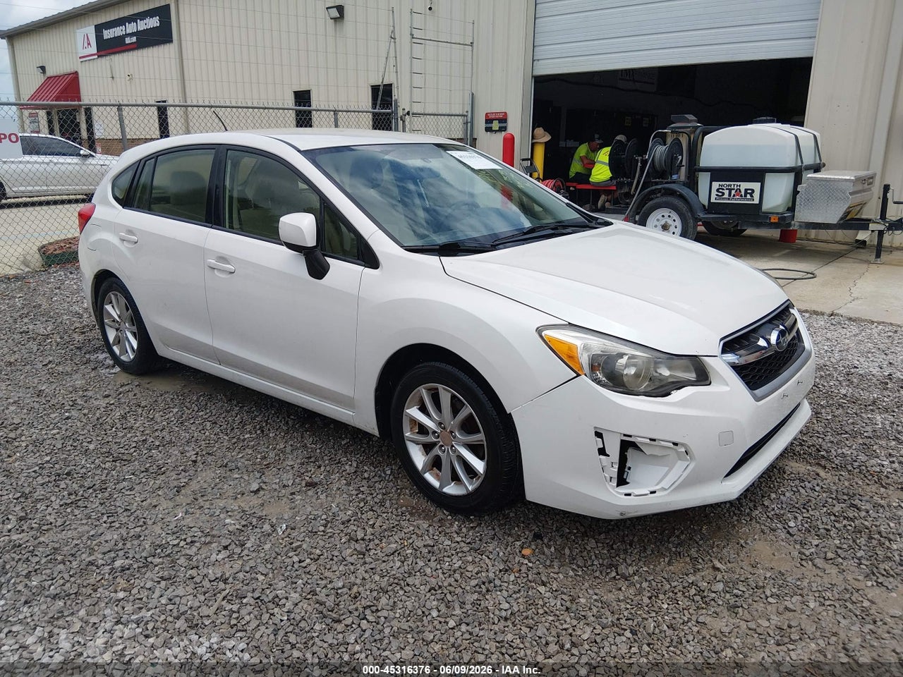 JF1GPAC60E8****** · 2014 SUBARU IMPREZA 2.0I PREMIUM