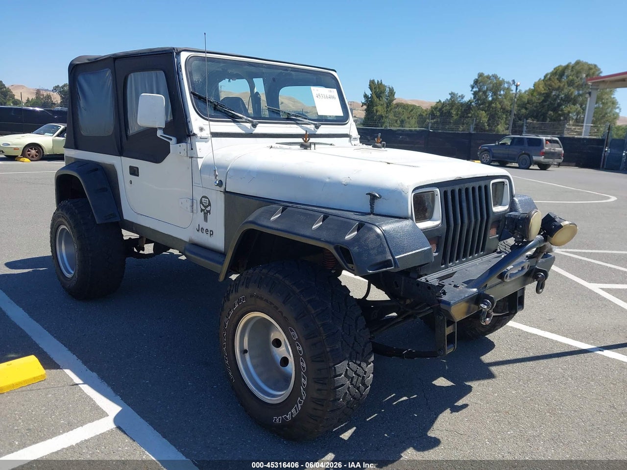 1J4FY19P7PP****** · 1993 JEEP WRANGLER / YJ S