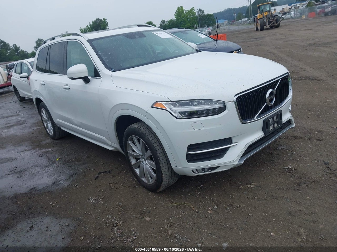 YV4A22PK7J1****** · 2018 VOLVO XC90 T6 MOMENTUM