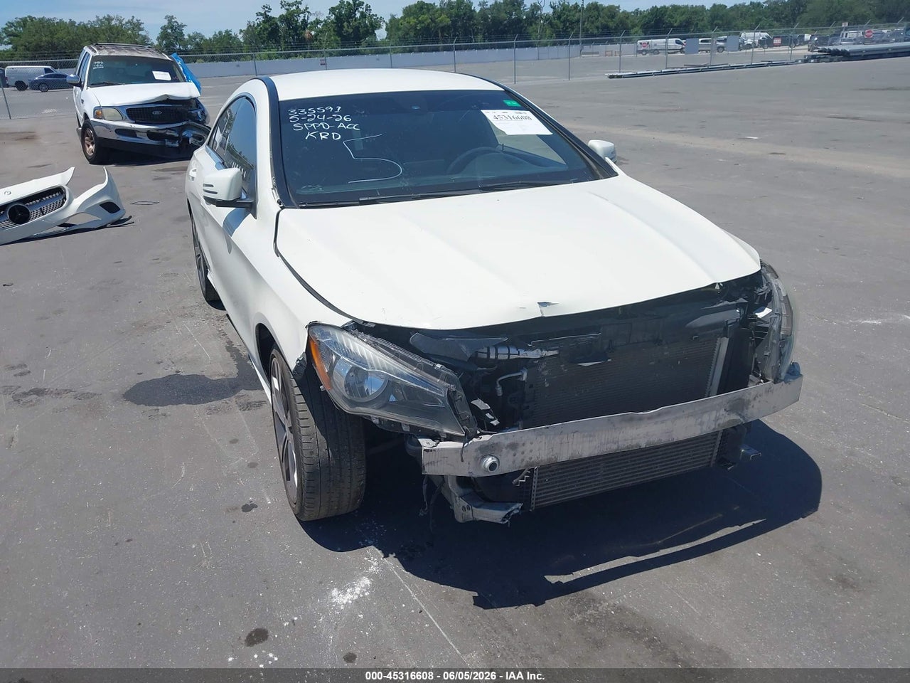 WDDSJ4EB8GN****** · 2016 MERCEDES-BENZ CLA 250