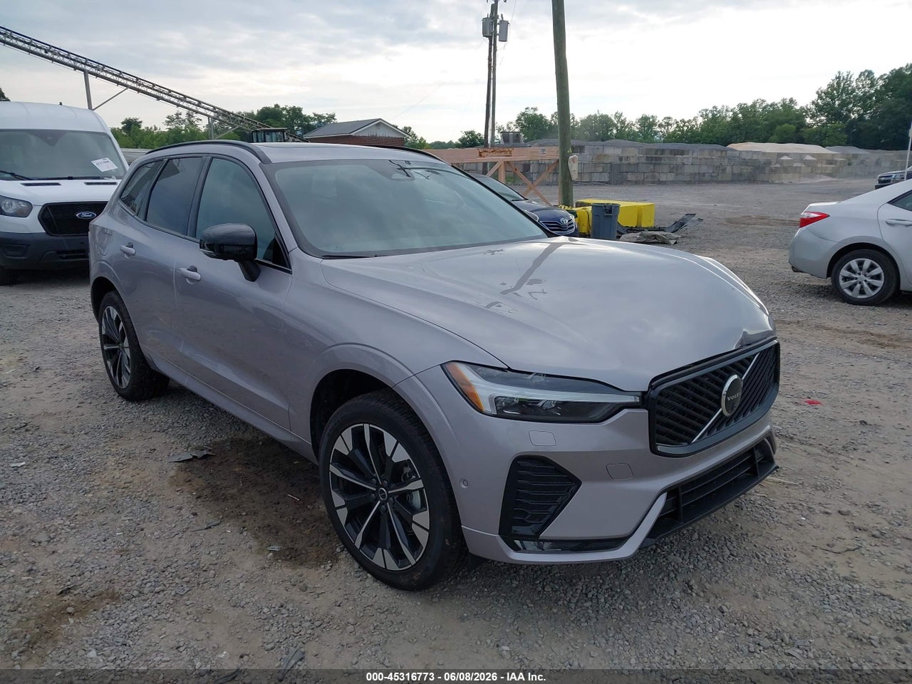 YV4M12RC5T1****** · 2026 VOLVO XC60 B5 PLUS