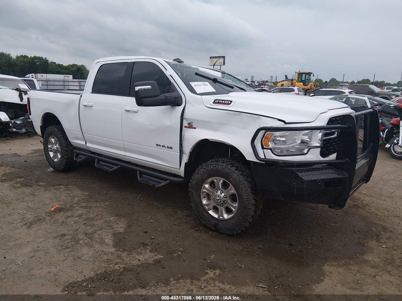 3C6UR5DLXRG****** · 2024 RAM 2500 BIG HORN  4X4 6'4 BOX