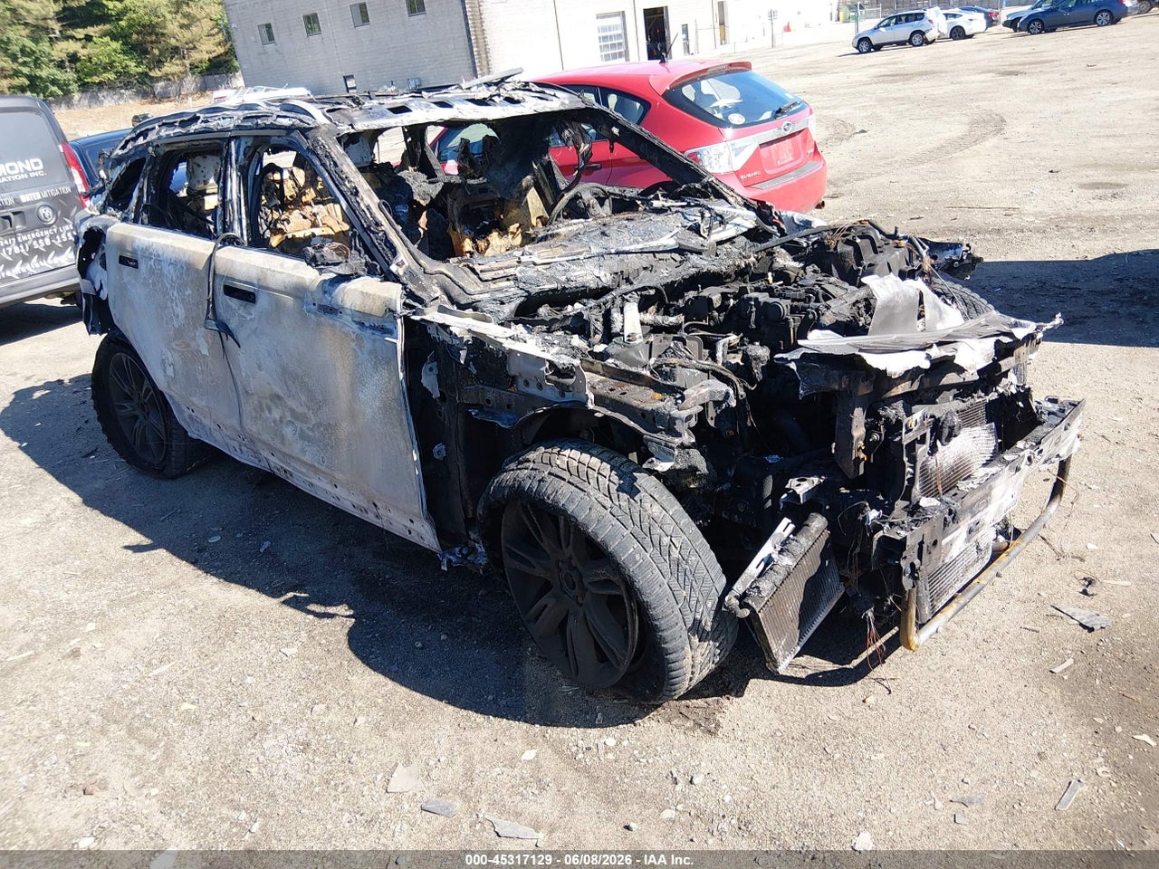 SALYK2EX8LA****** · 2020 LAND ROVER RANGE ROVER VELAR P250 R-DYNAMIC S