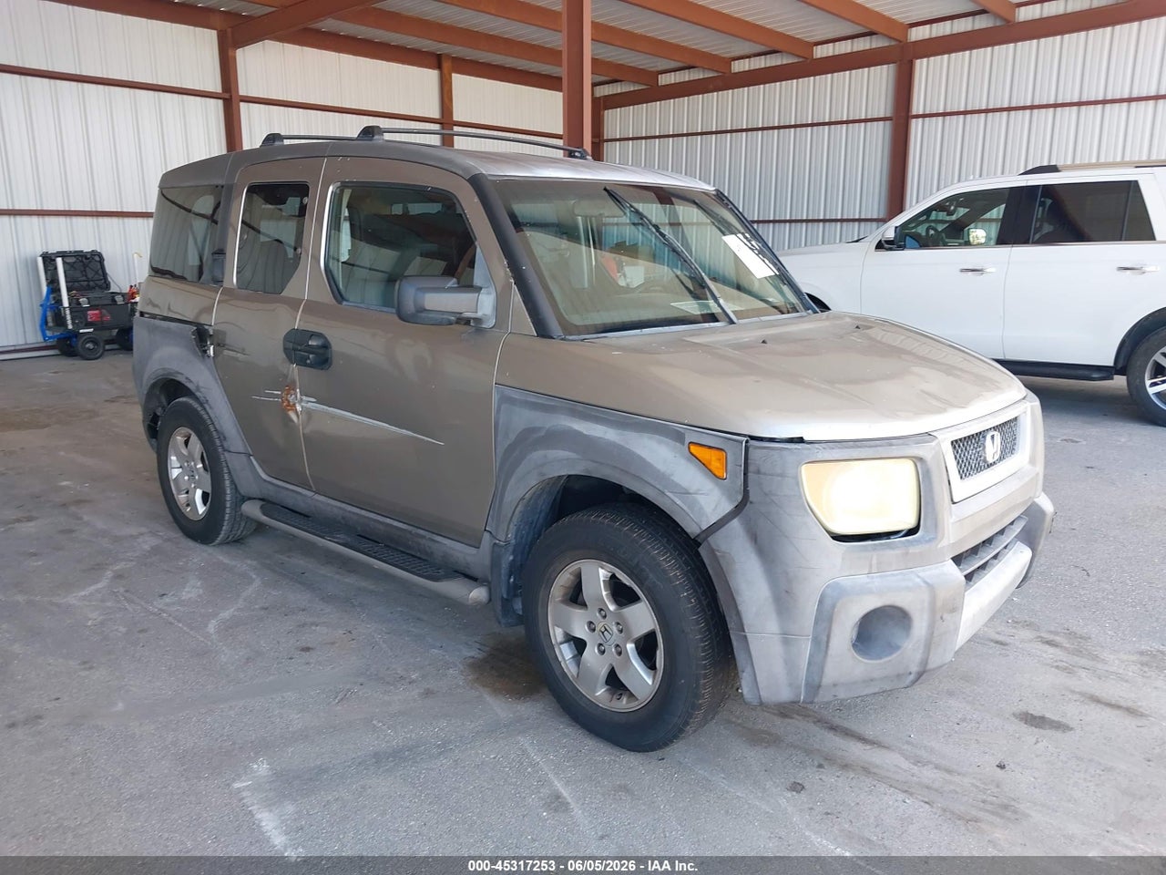 5J6YH18583L****** · 2003 HONDA ELEMENT EX