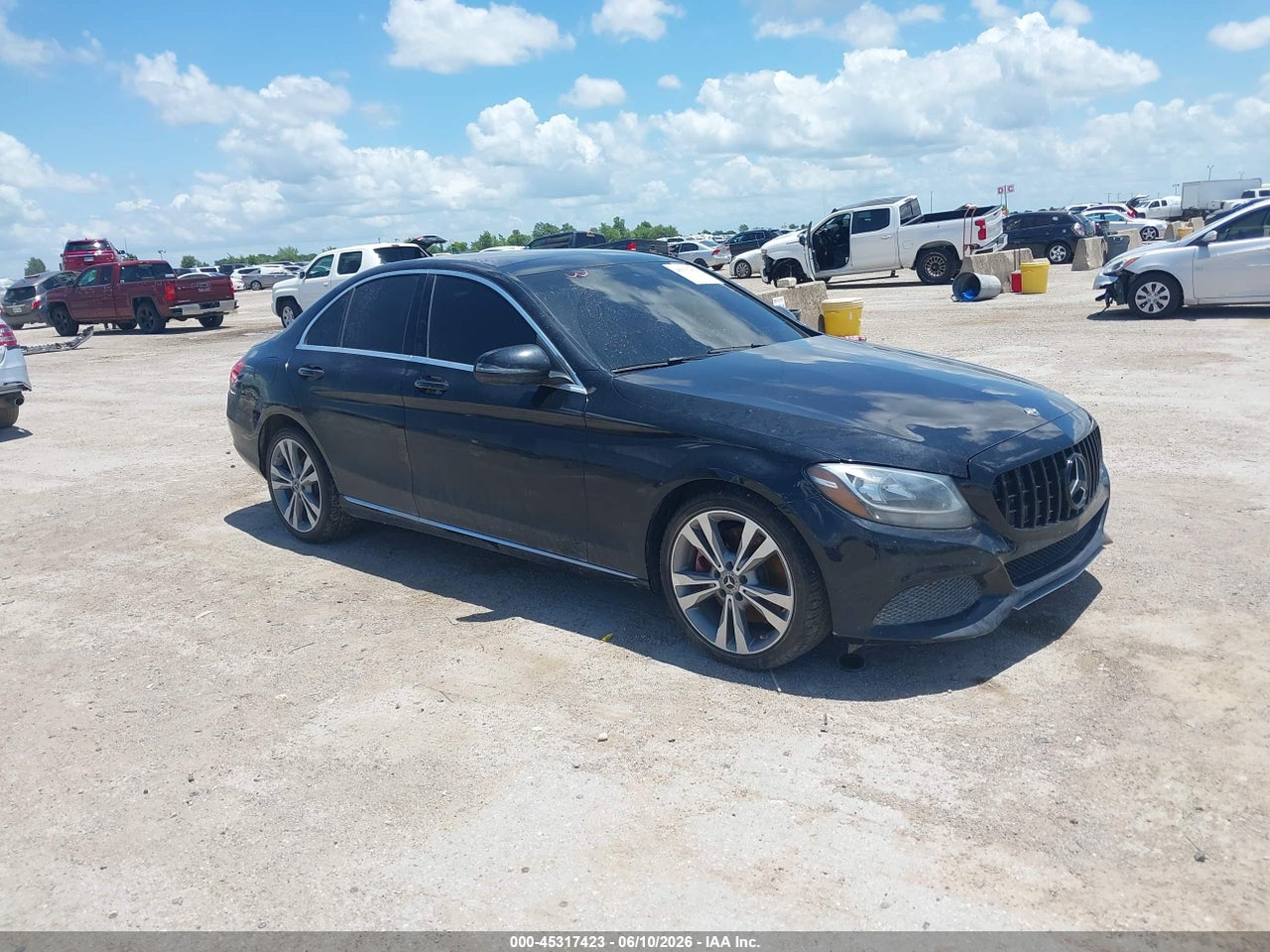 WDDWF4JB0JR****** · 2018 MERCEDES-BENZ C 300