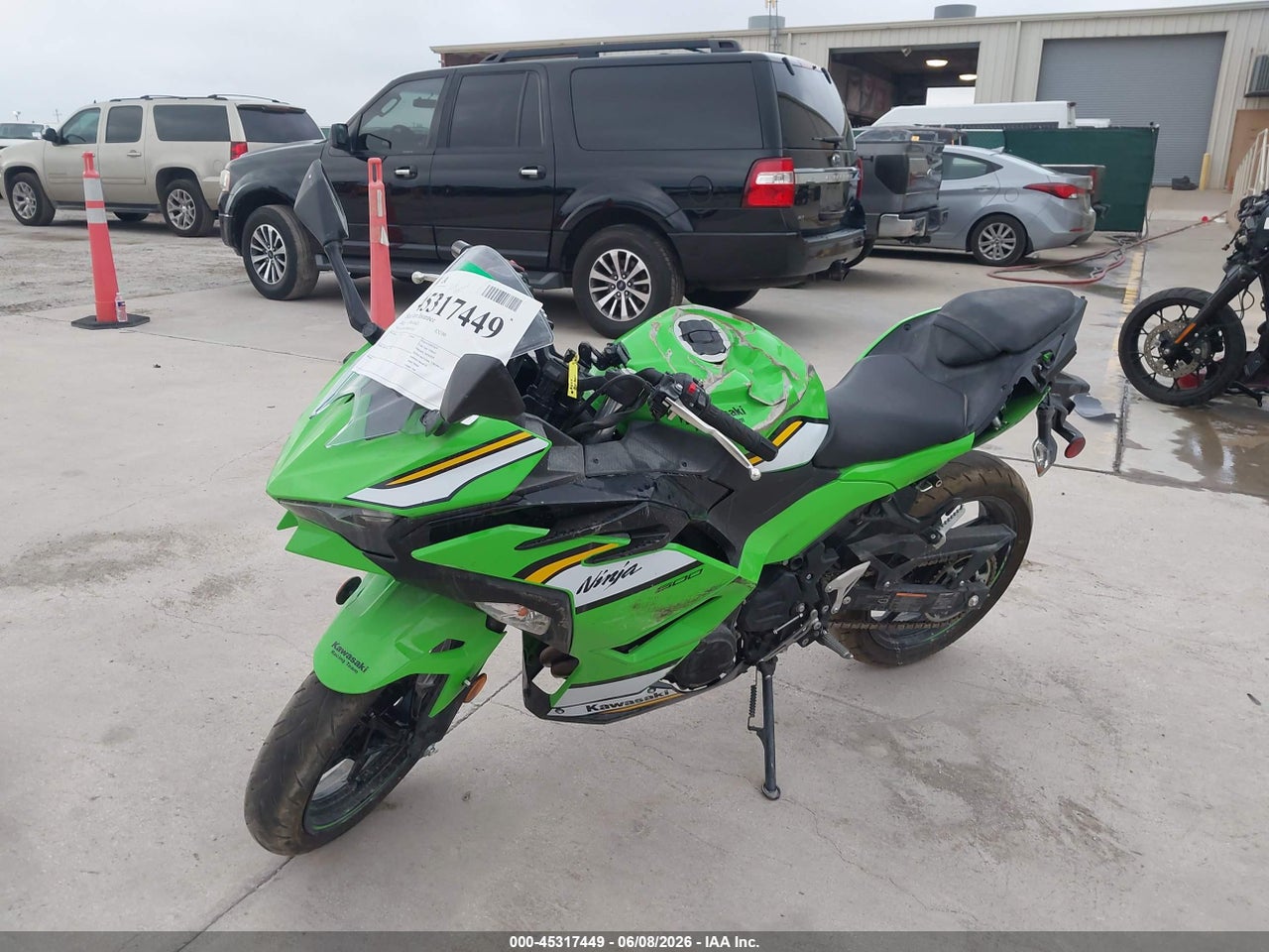2025 KAWASAKI EX500 H · 2/11