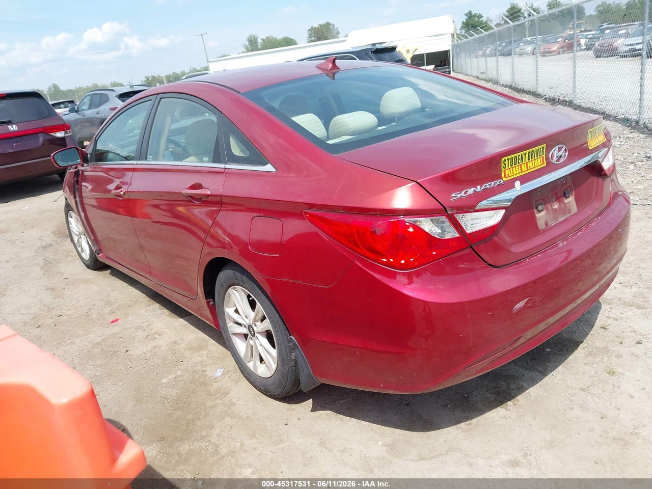 2013 HYUNDAI SONATA GLS · 3/11