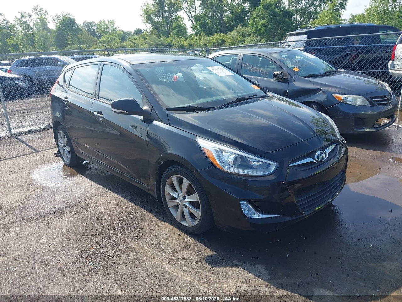 KMHCU5AEXEU****** · 2014 HYUNDAI ACCENT SE