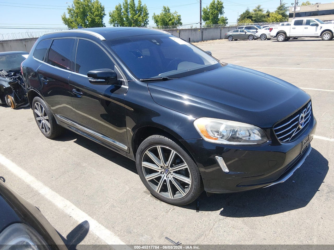 YV449MDK3F2****** · 2015 VOLVO XC60 T6