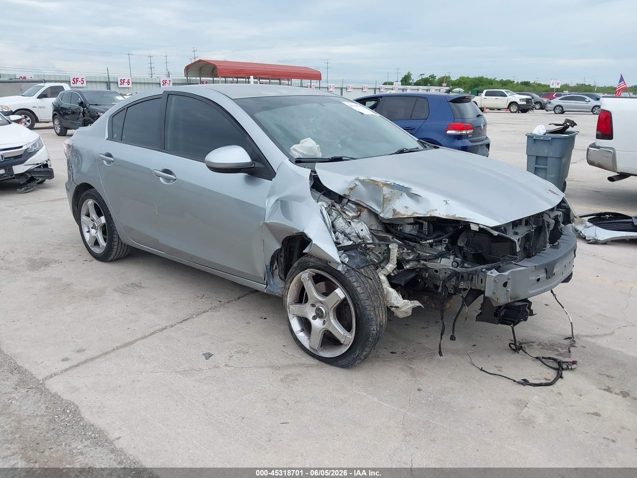 JM1BL1U60B1****** · 2011 MAZDA MAZDA3 S SPORT