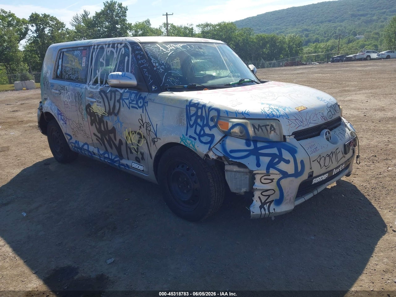 JTLZE4FE4FJ****** · 2015 SCION XB