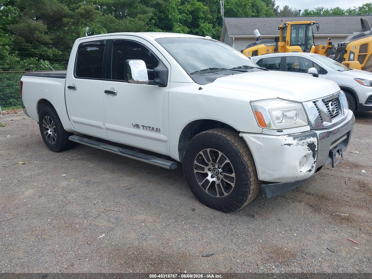 1N6BA0ED0EN****** · 2014 NISSAN TITAN SV