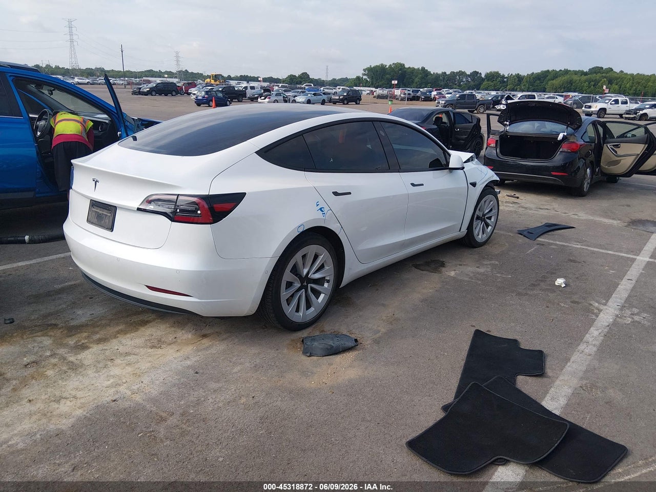 2021 TESLA MODEL 3 STANDARD RANGE PLUS REAR-WHEEL DRIVE · 4/11