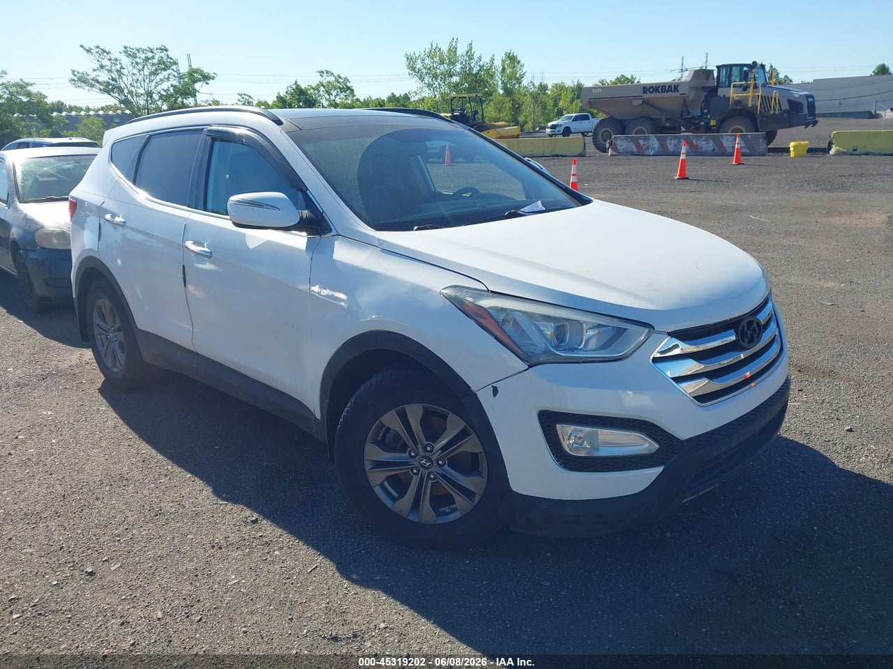 5XYZUDLBXEG****** · 2014 HYUNDAI SANTA FE SPORT 2.4L